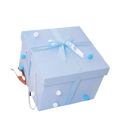 Carton de vêtements à couverture de monde coloré sur mesure avec fermeture magnétique et carton en papier