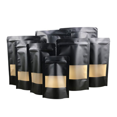Logo personnalisé Polybag en plastique noir Package alimentaire avec vitre Gravure Impression Taille optionnelle