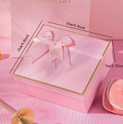 Boîte d'emballage cadeau sur mesure avec logo doré pour T-shirt vêtements et écharpe