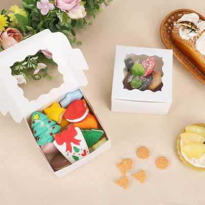 Petites friandises Boîtes blanches de biscuits de boulangerie avec fenêtre 4x4x2,5 pouces Emballage personnalisé