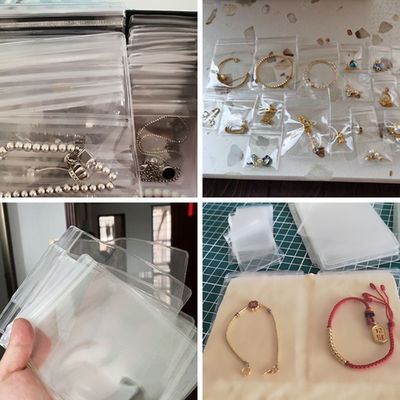 Fermeture à glissière Petits sacs à bijoux avec logo personnalisé Sacs d'oreille en plastique transparent épais
