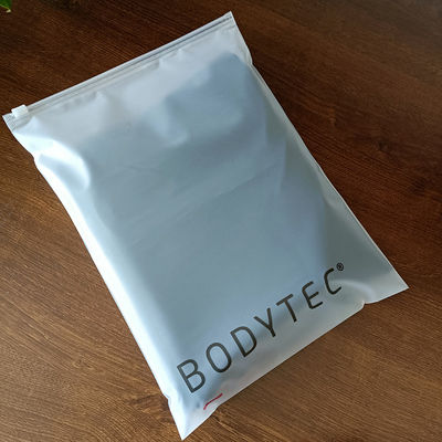 Coffret à fermeture à glissière en plastique pour vêtements