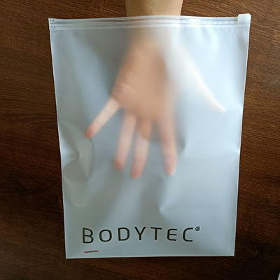 Coffret à fermeture à glissière en plastique pour vêtements