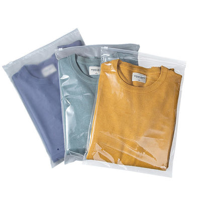 Sacs d'emballage à fermeture à glissière en plastique écologique pour les vêtements 0,08 mm poussiéreux sur mesure